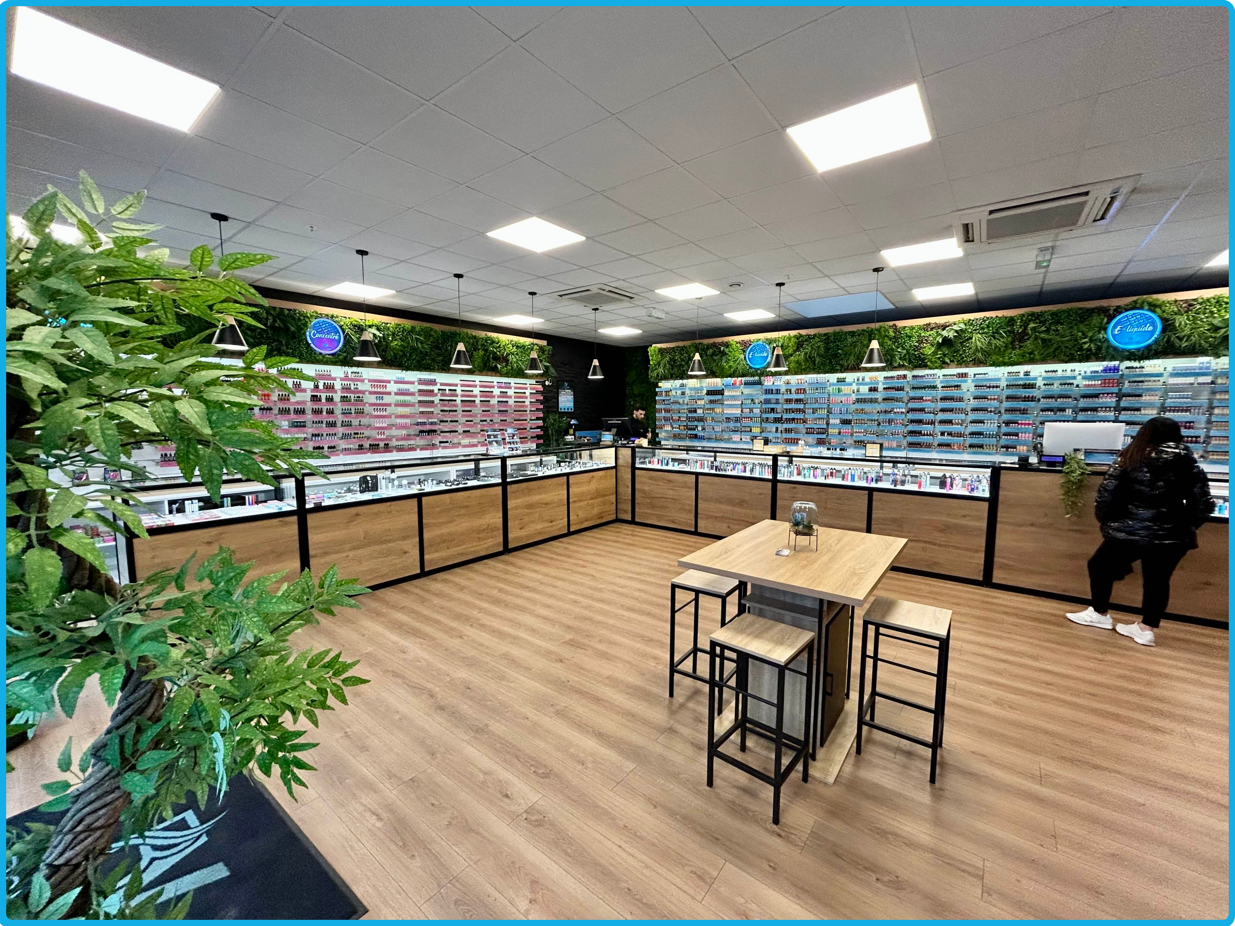 Intérieur de la boutique Bonne Vap Hauconcourt