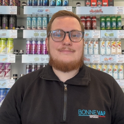 Rémi, conseiller de la boutique Bonne Vap Lille