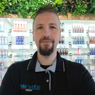 Jean, conseiller de la boutique Bonne Vap Saint-Dié-des-Vosges