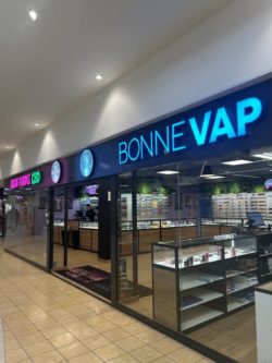 la bonne vap E liquid La Bonne Vape Madeleine Pistachio Flavours, 50 ml main image 1